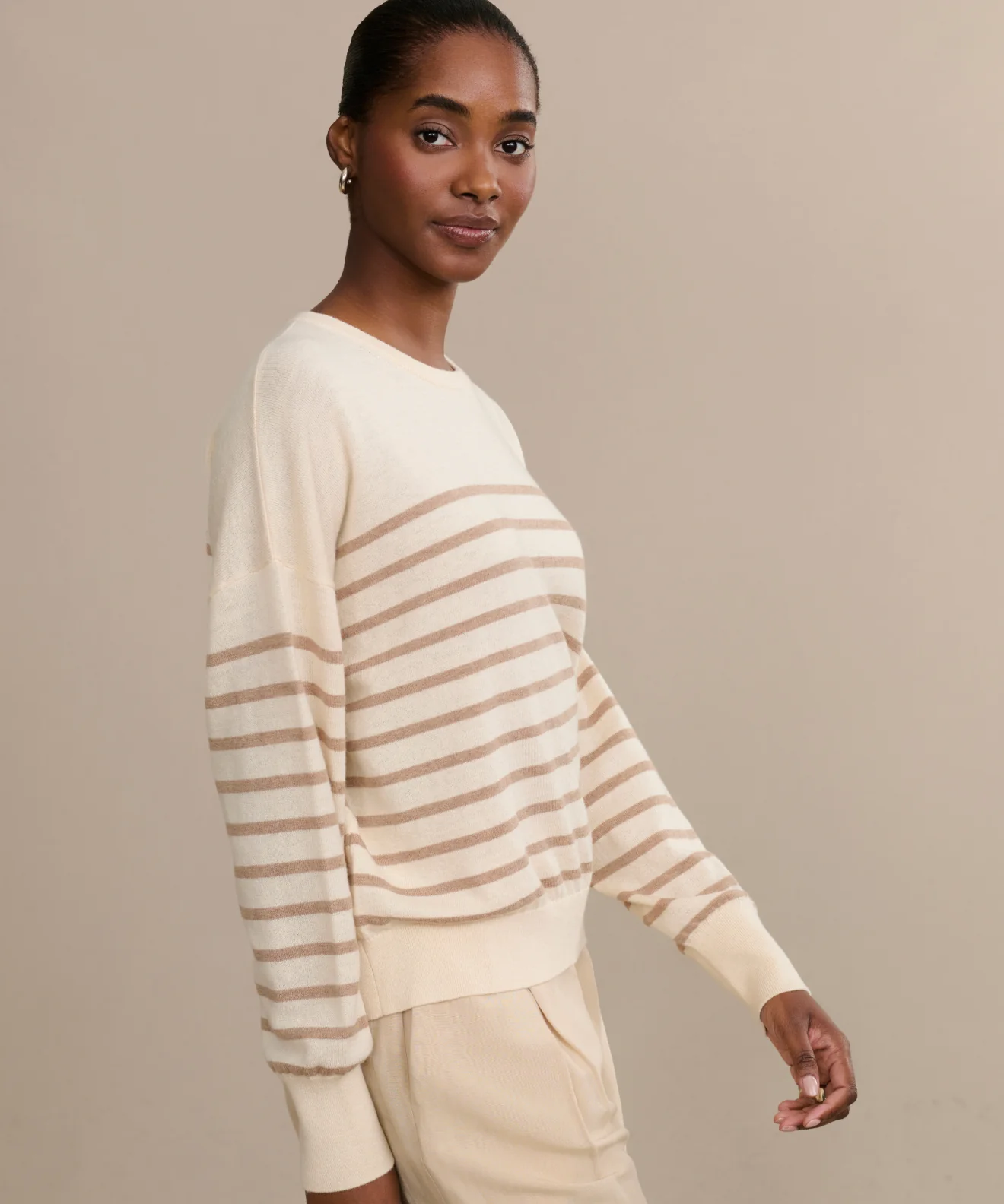 Avery Crewneck - Image 5