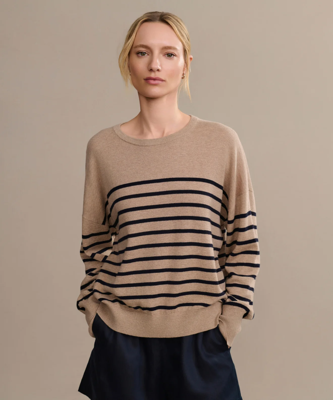 Avery Crewneck - Image 3