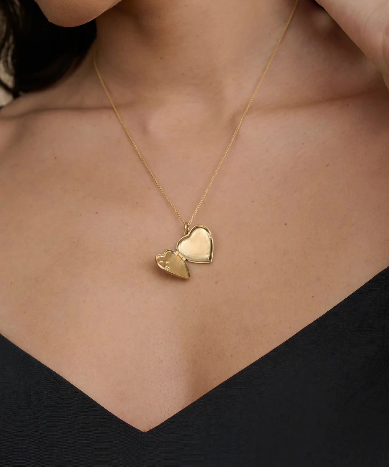 Bond Locket - Image 3