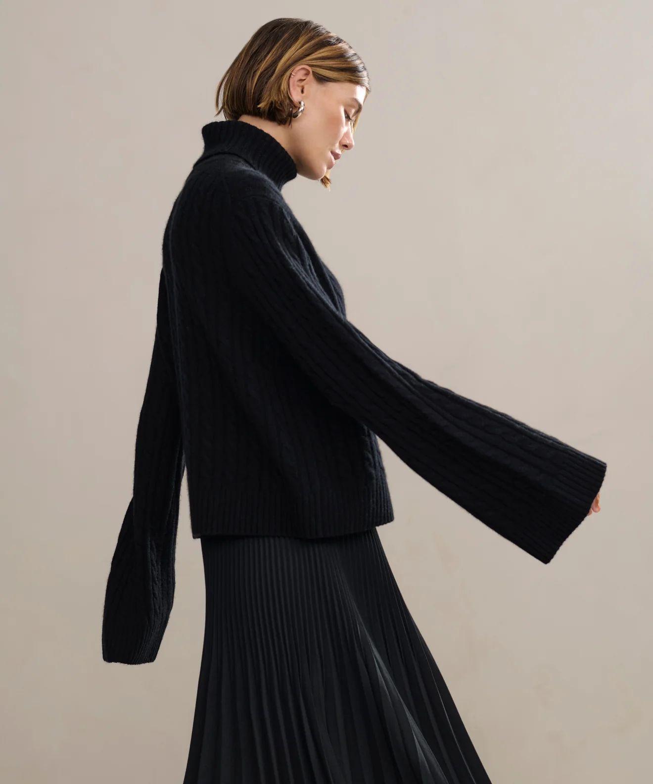 Cable Nell Turtleneck - Image 4