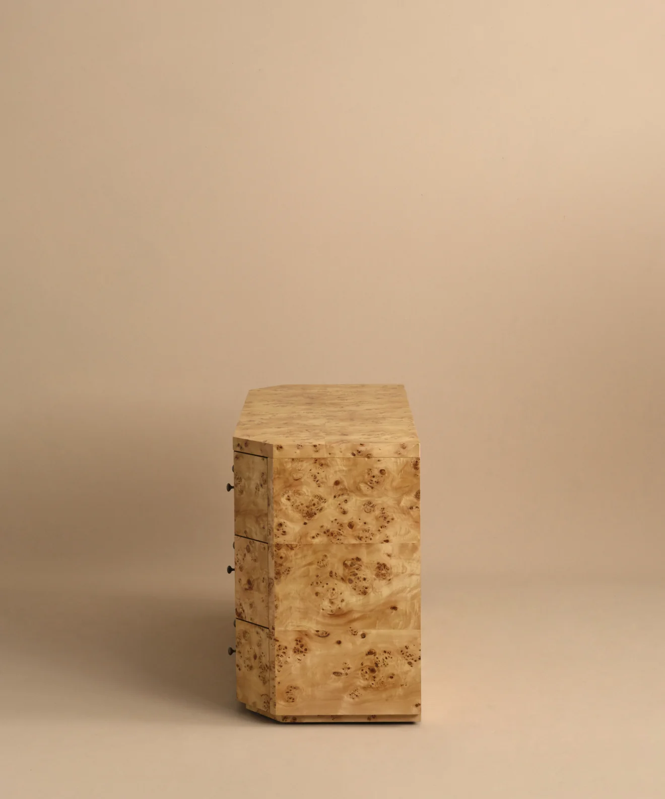 Carbon Dresser - Image 4