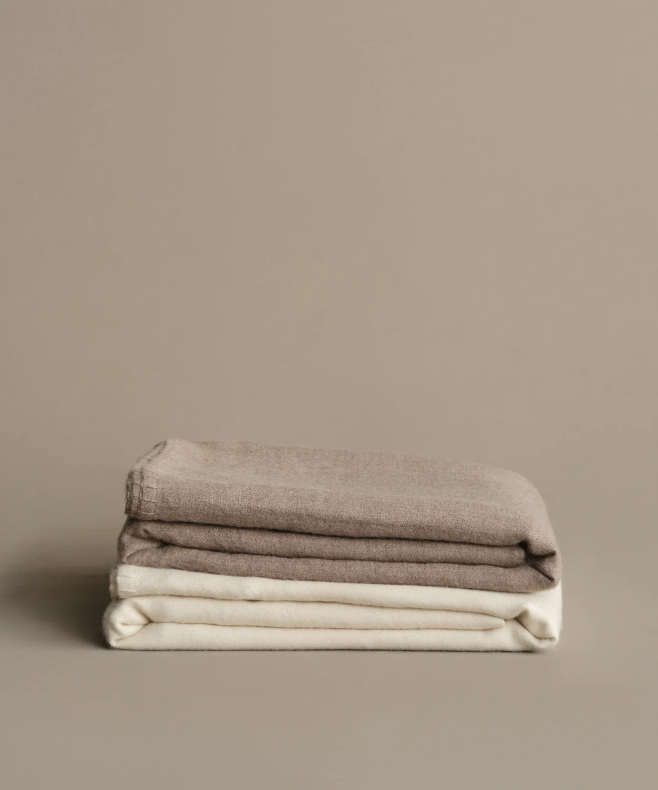 Chateau Alpaca Coverlet - Image 6
