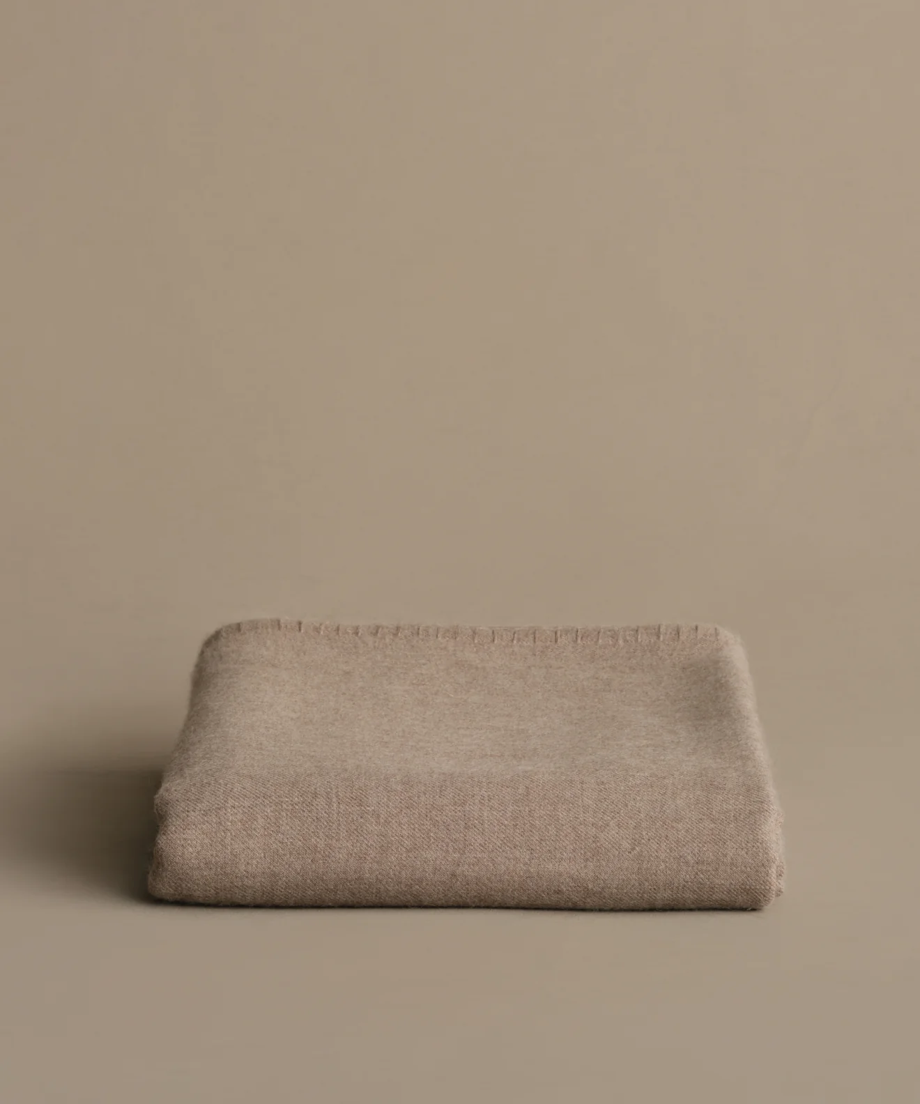 Chateau Alpaca Coverlet - Image 5