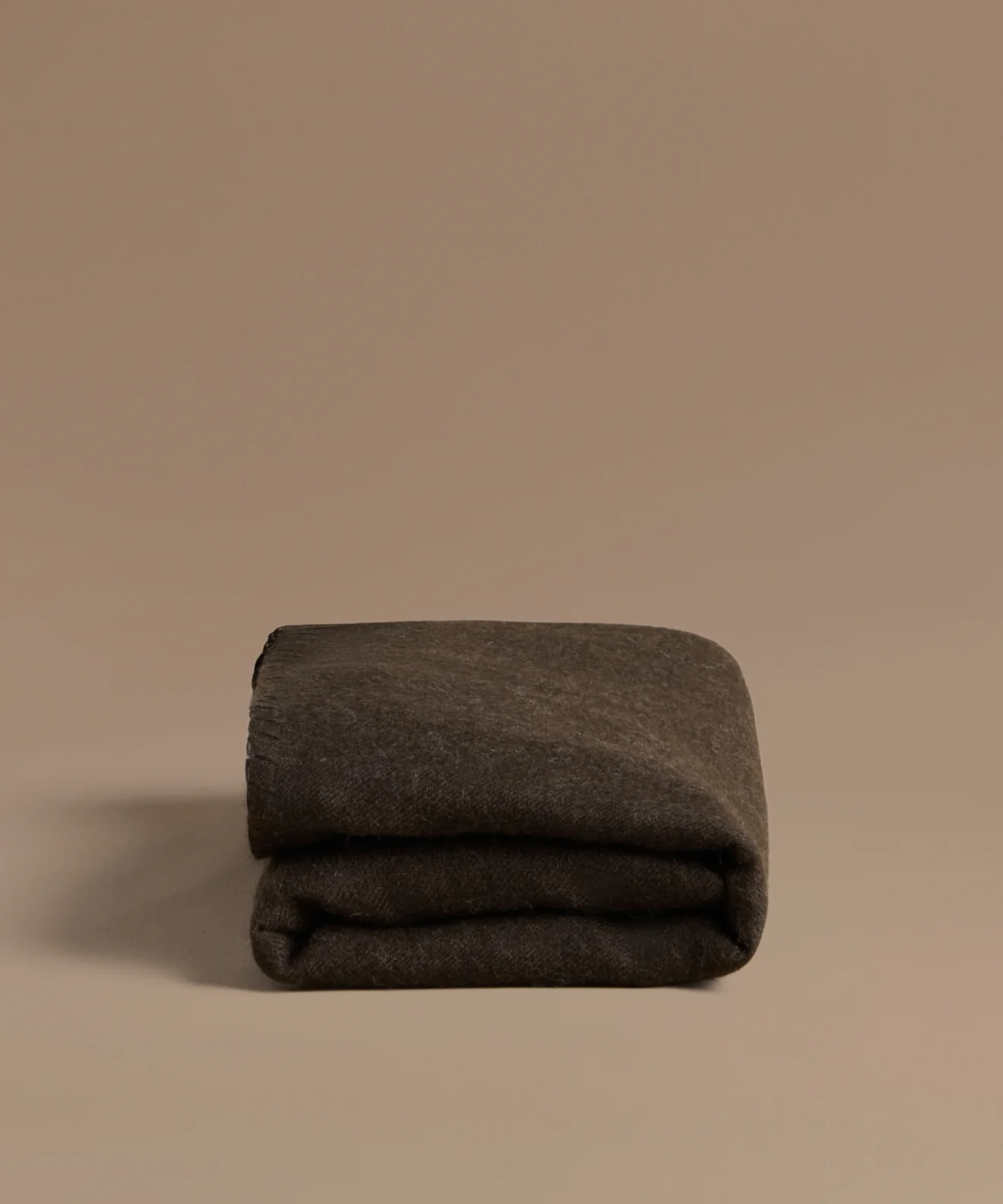 Chateau Alpaca Throw - Image 5