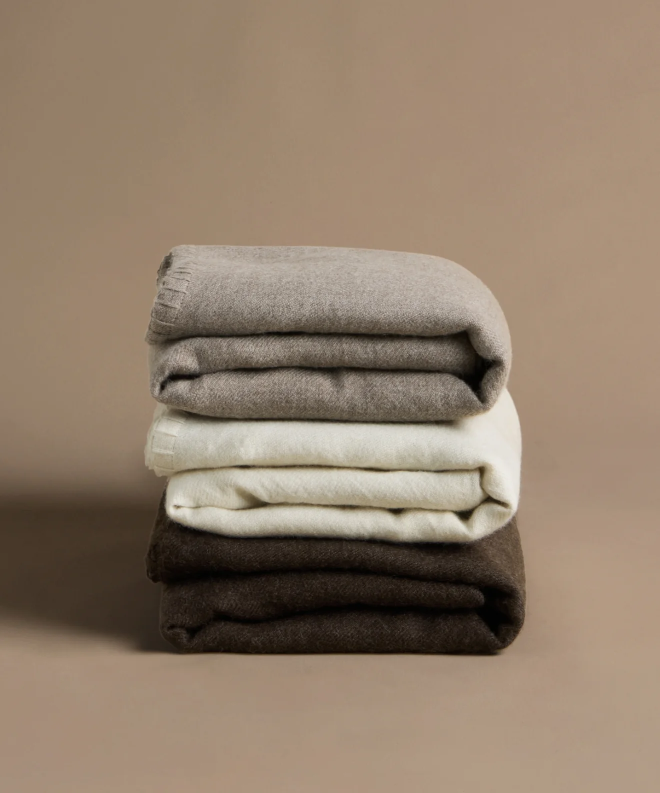 Chateau Alpaca Throw - Image 6
