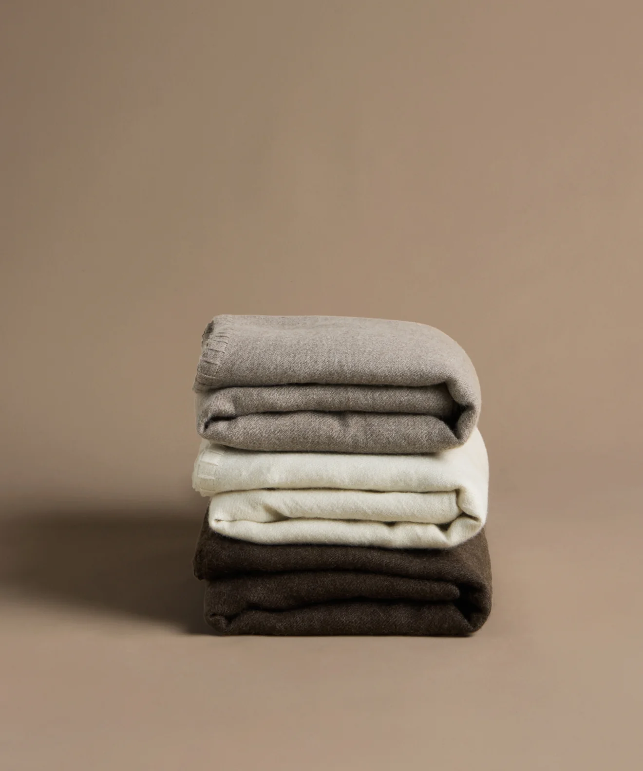Chateau Alpaca Throw - Image 7