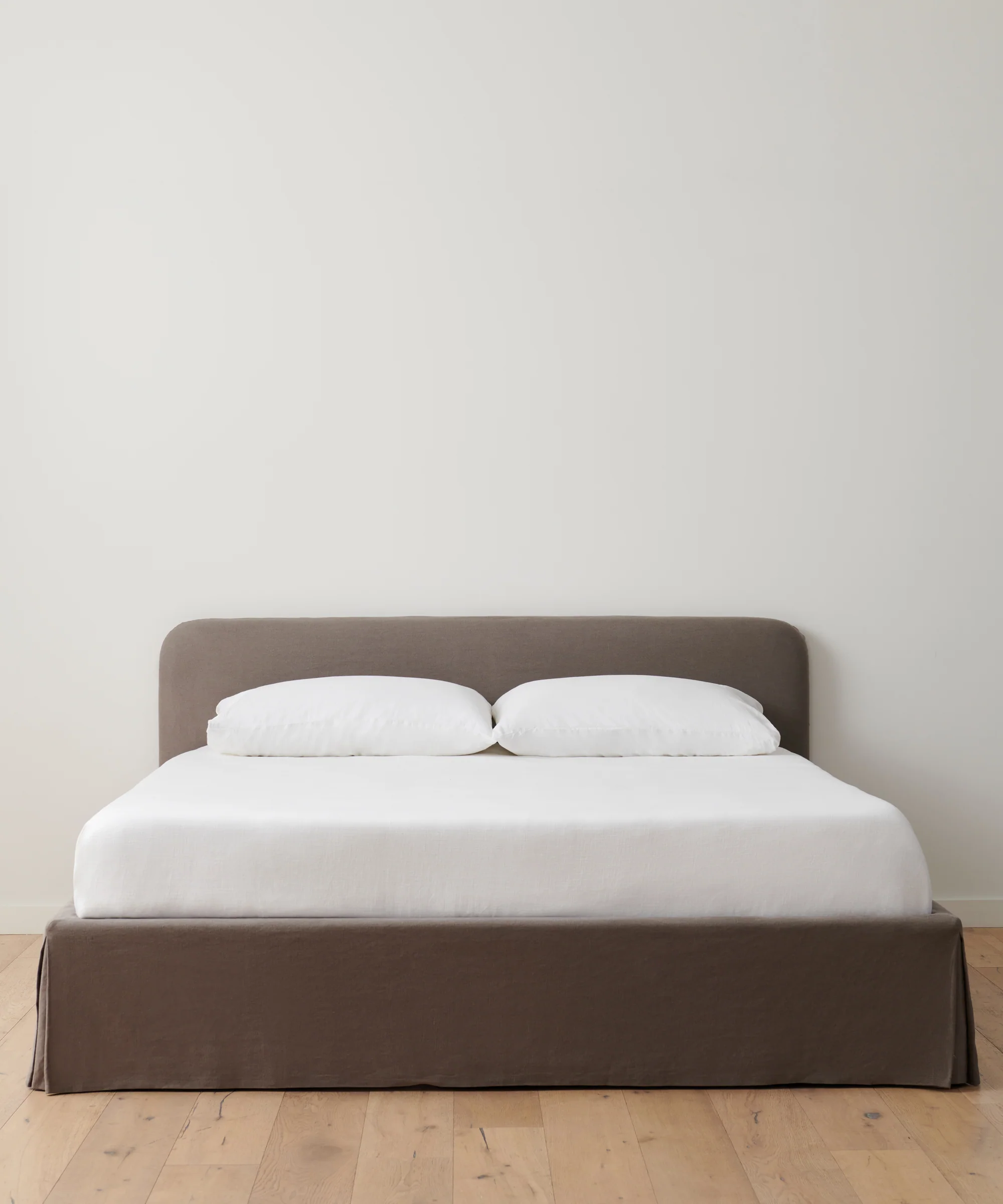 Cove Bed Slipcover - Image 3