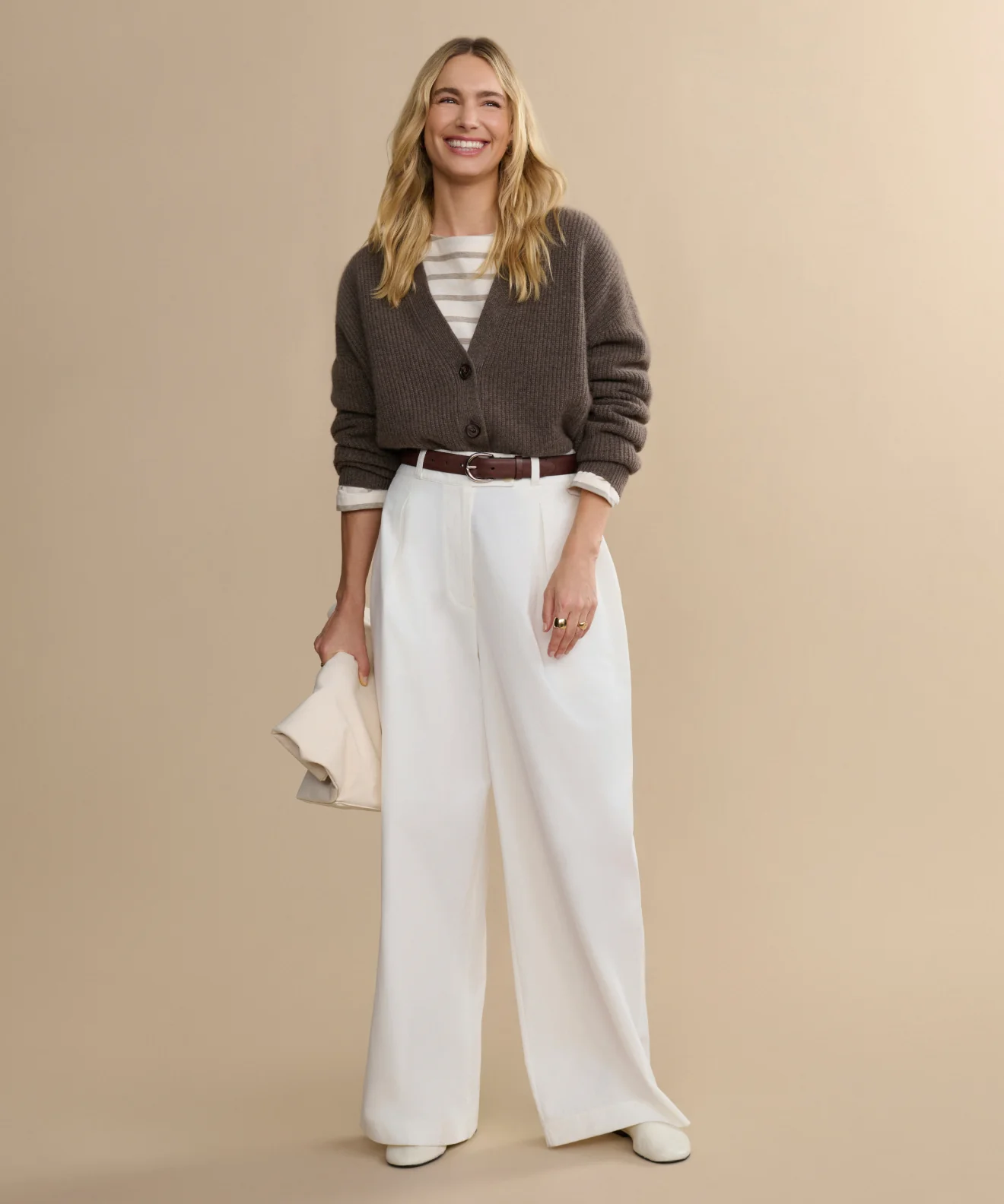 Cropped Cashmere Cocoon Cardigan - Image 2