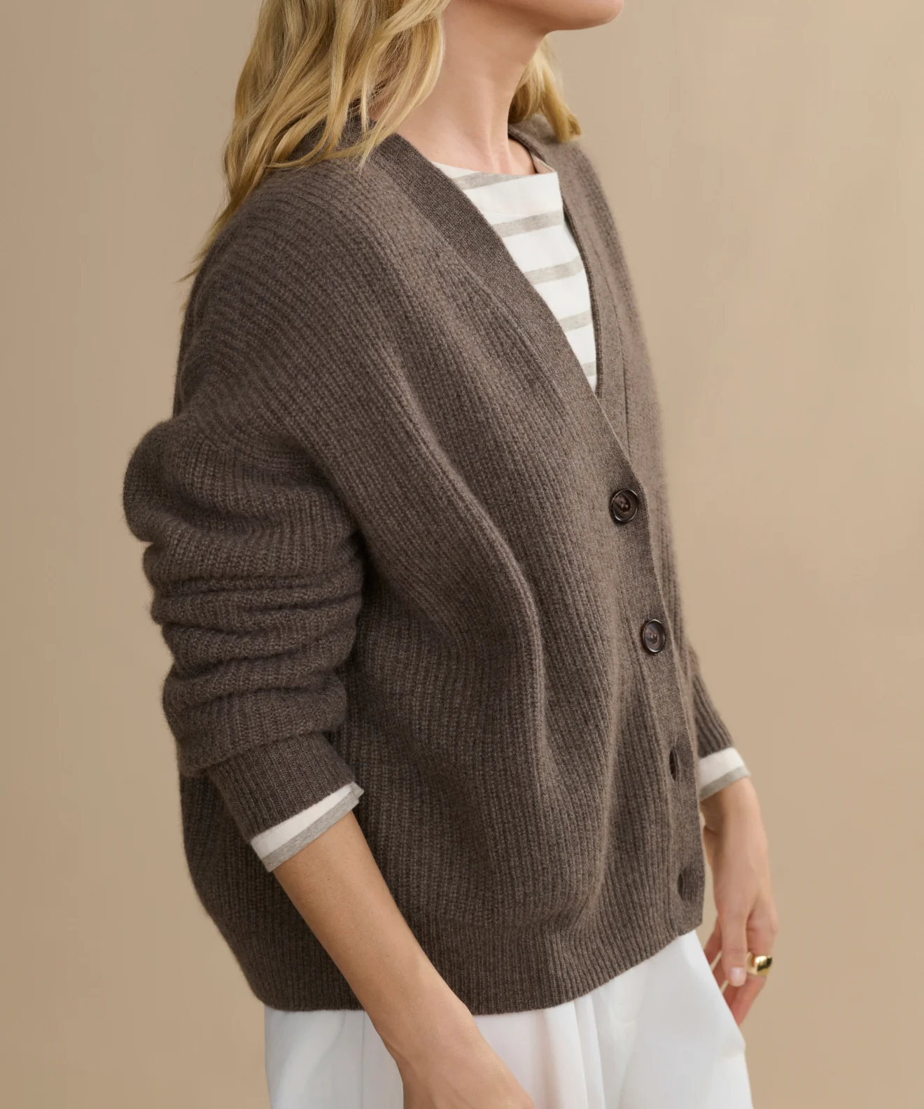 Cropped Cashmere Cocoon Cardigan - Image 4
