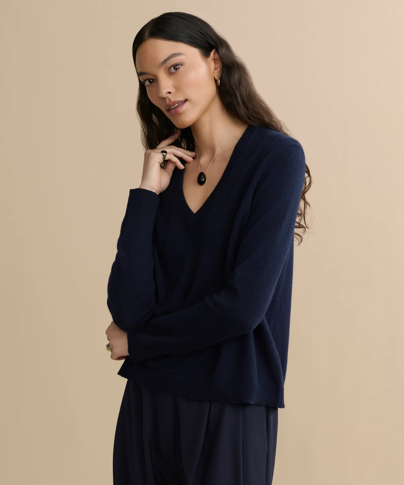 Flynn Cashmere V-Neck - Image 3