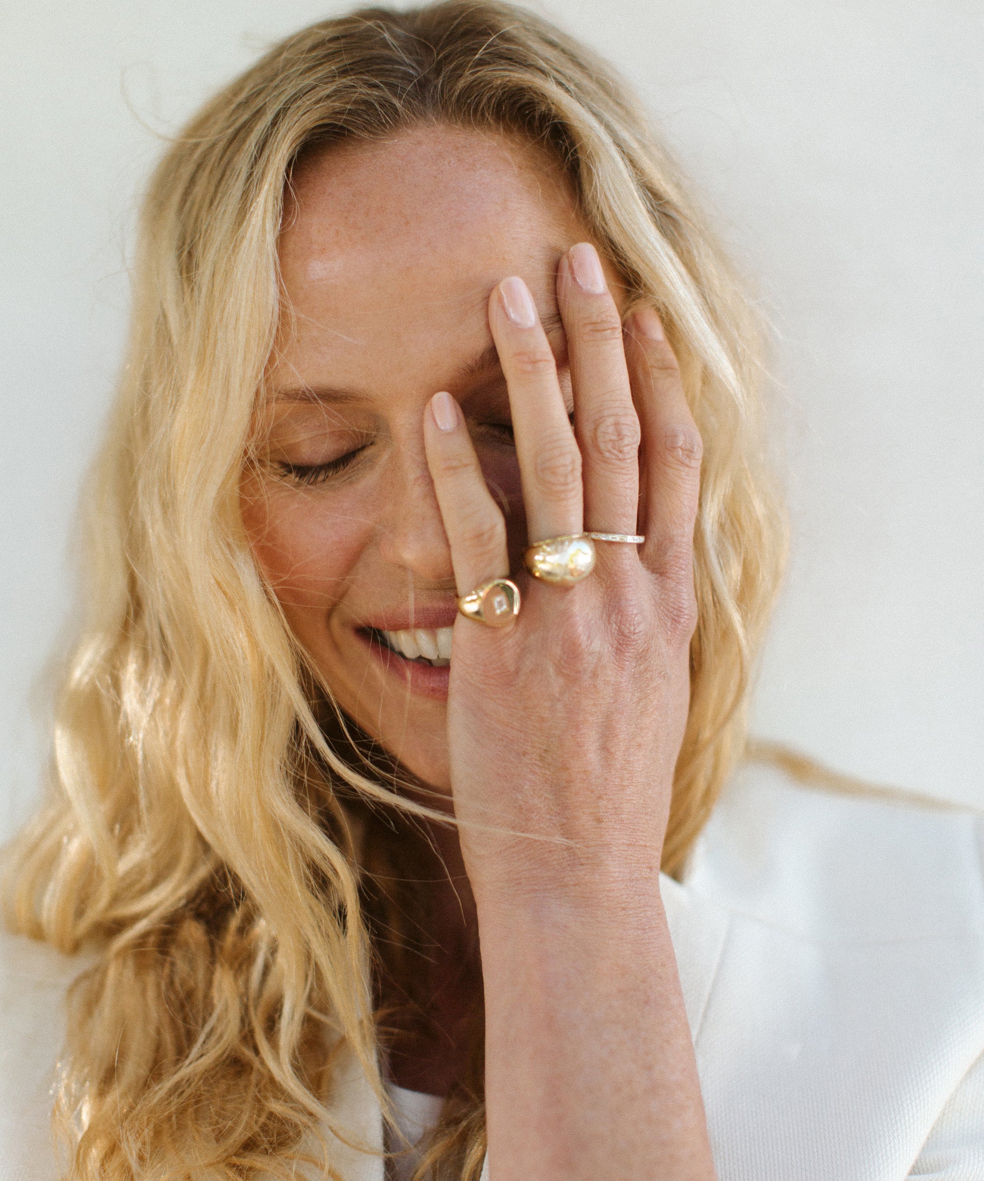 Gemma Baguette Signet Ring - Image 4