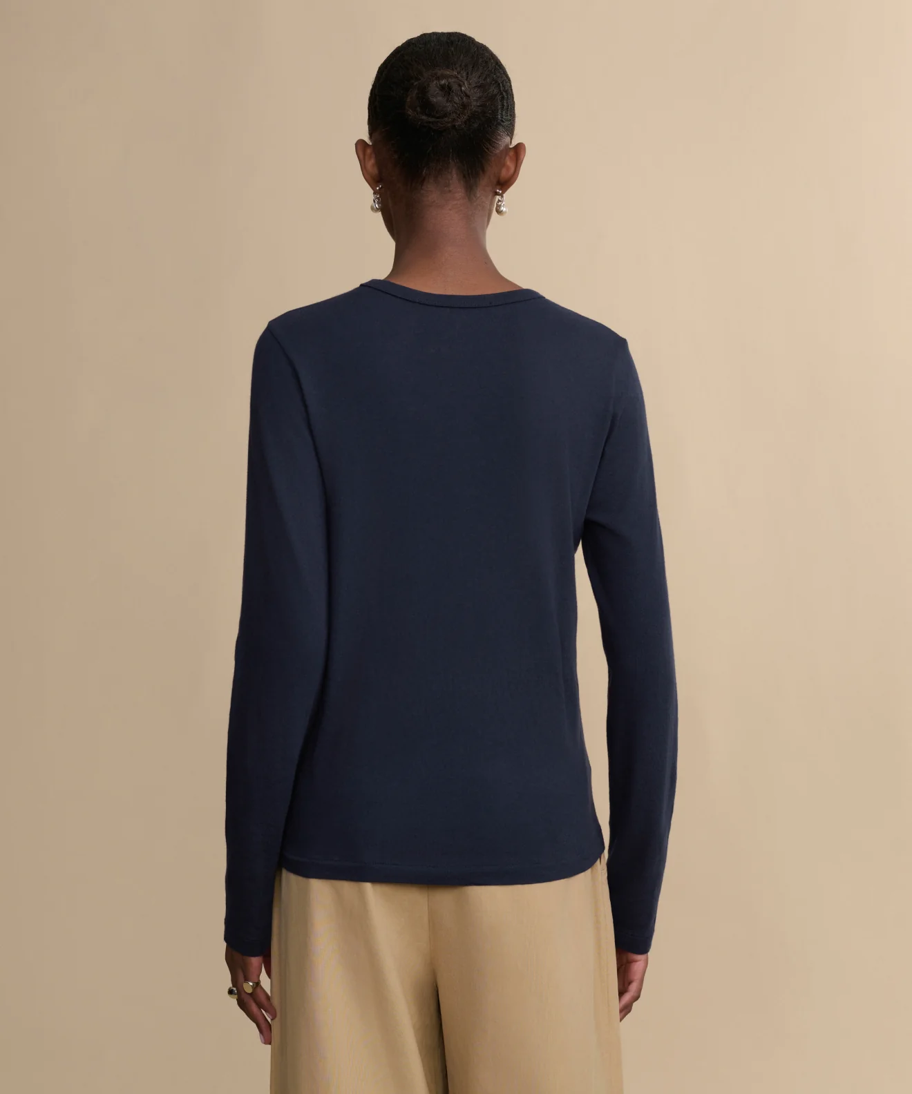Long-Sleeve Slim Tee - Image 6