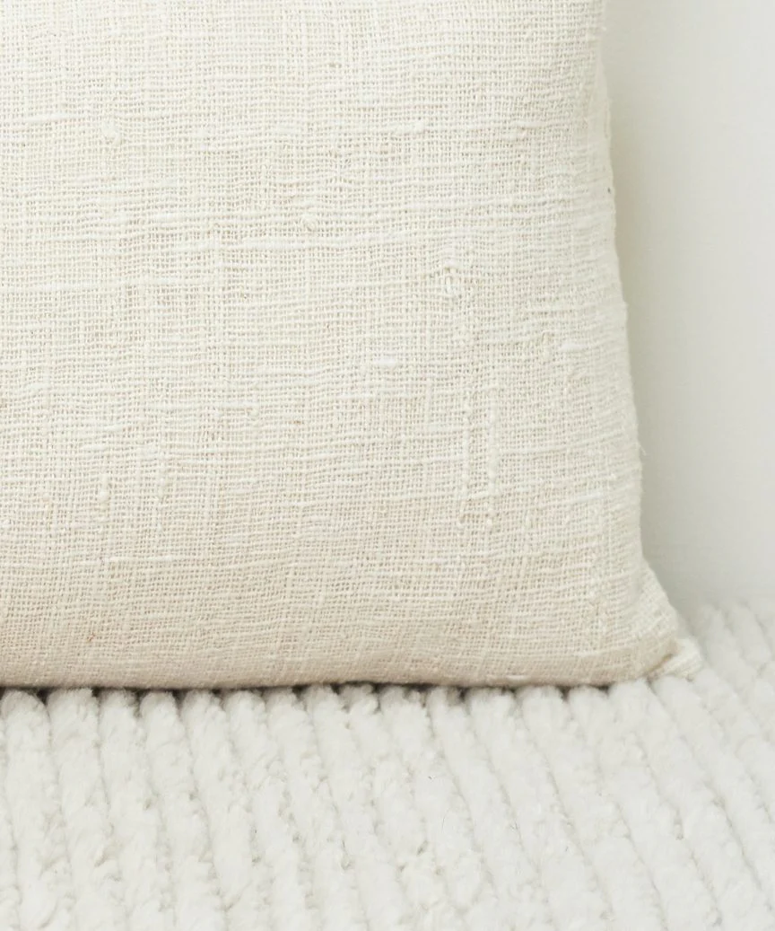 Luna Lumbar Pillow - Image 4