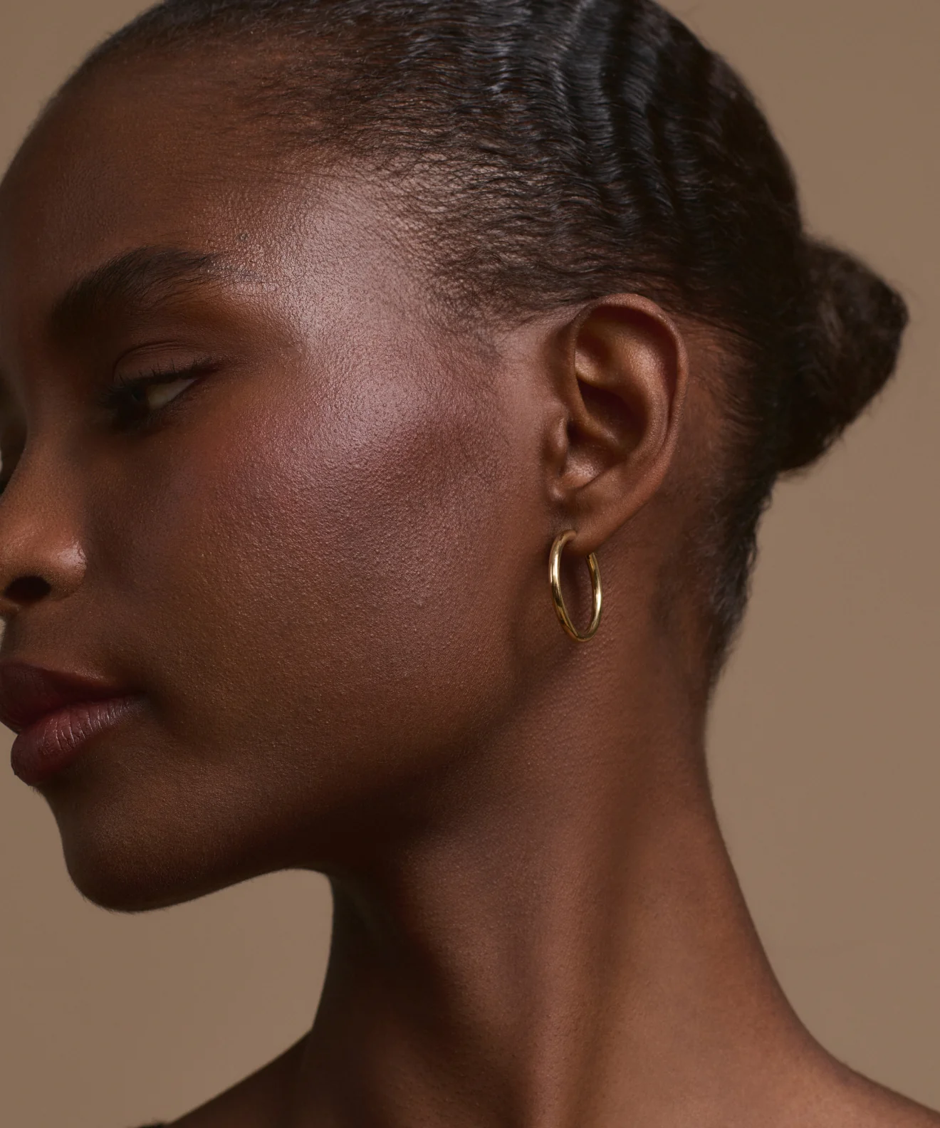 Medium Eloise Hoops - Image 2