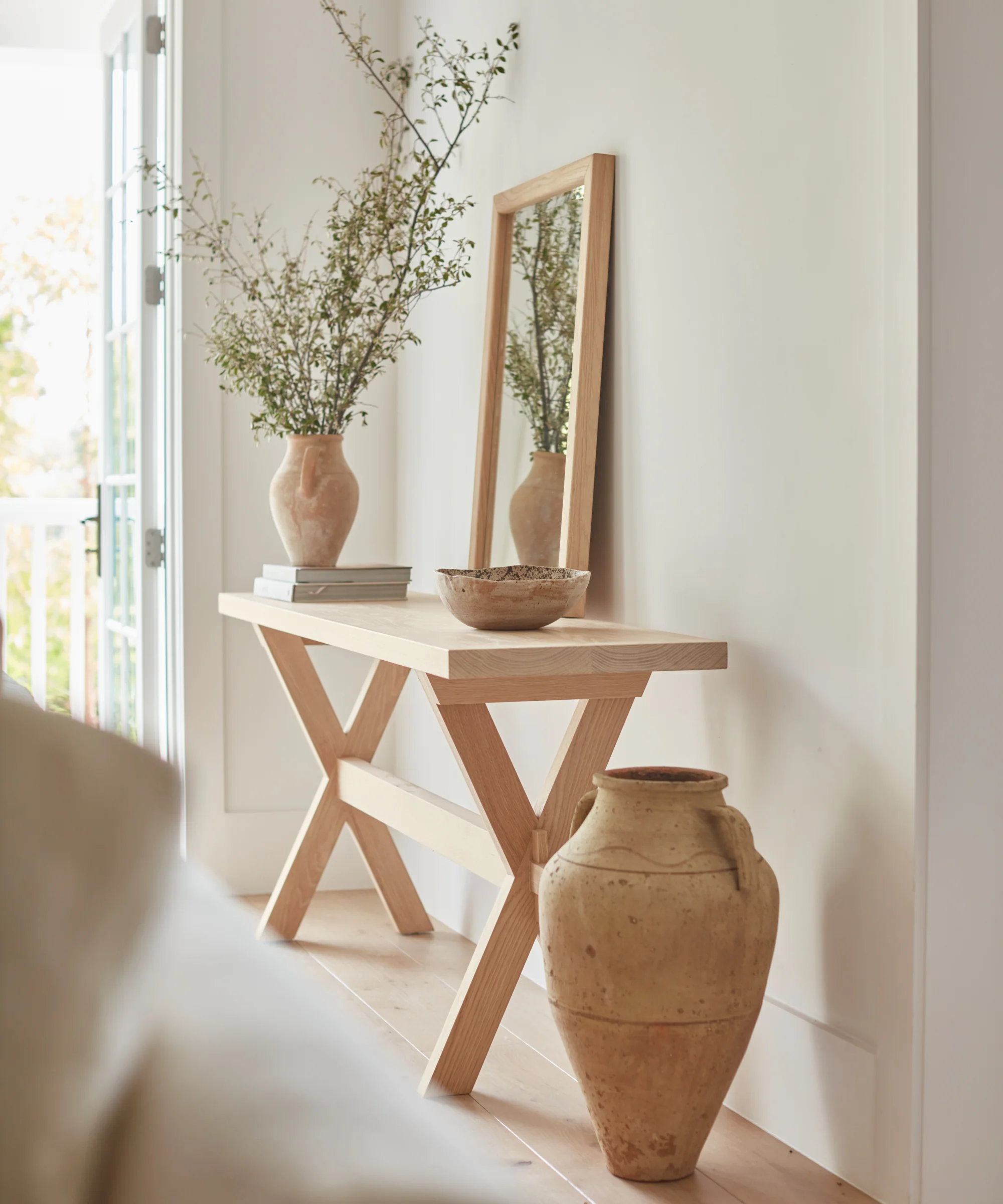 Oak Entry Table - Image 4