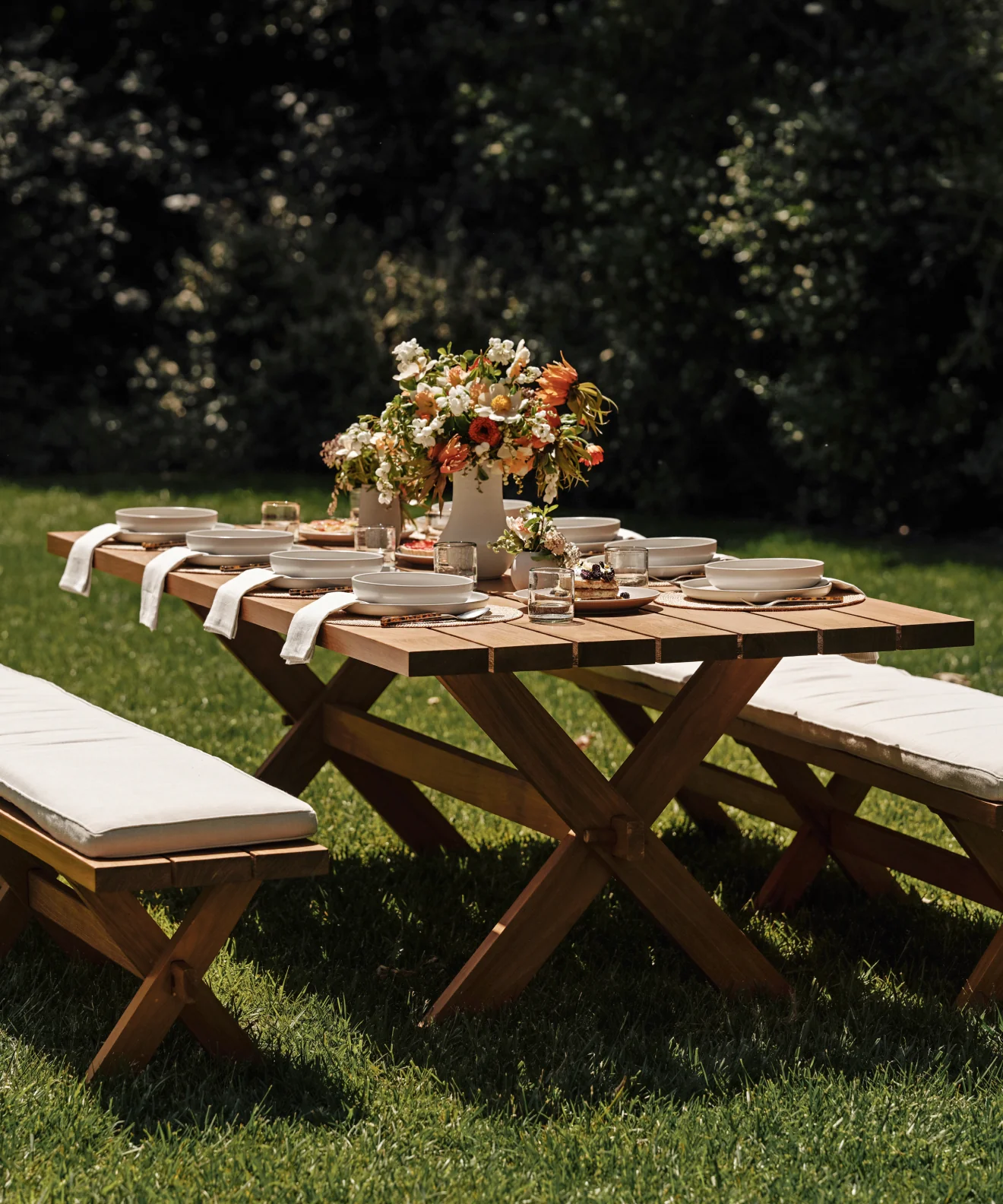 Outdoor Garden Dining Table - Image 4