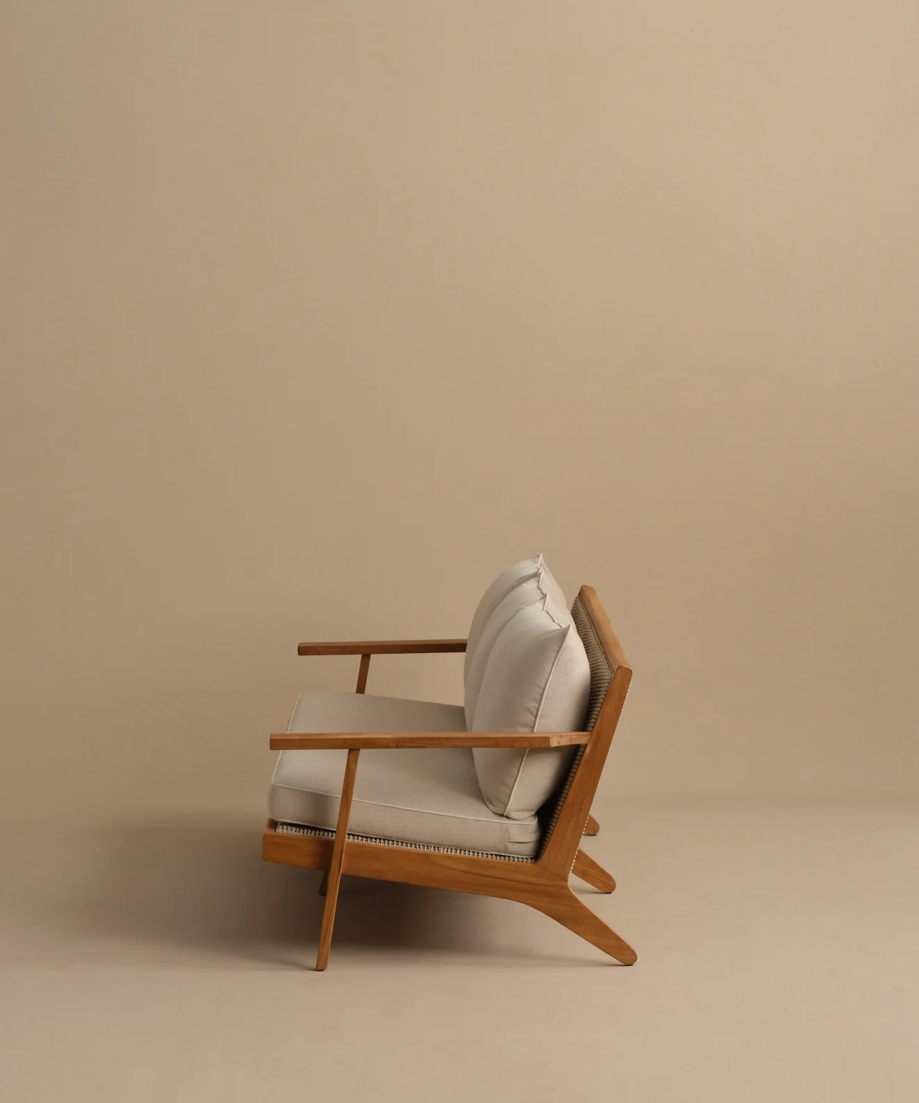 Outdoor Vista Sofa - Image 8