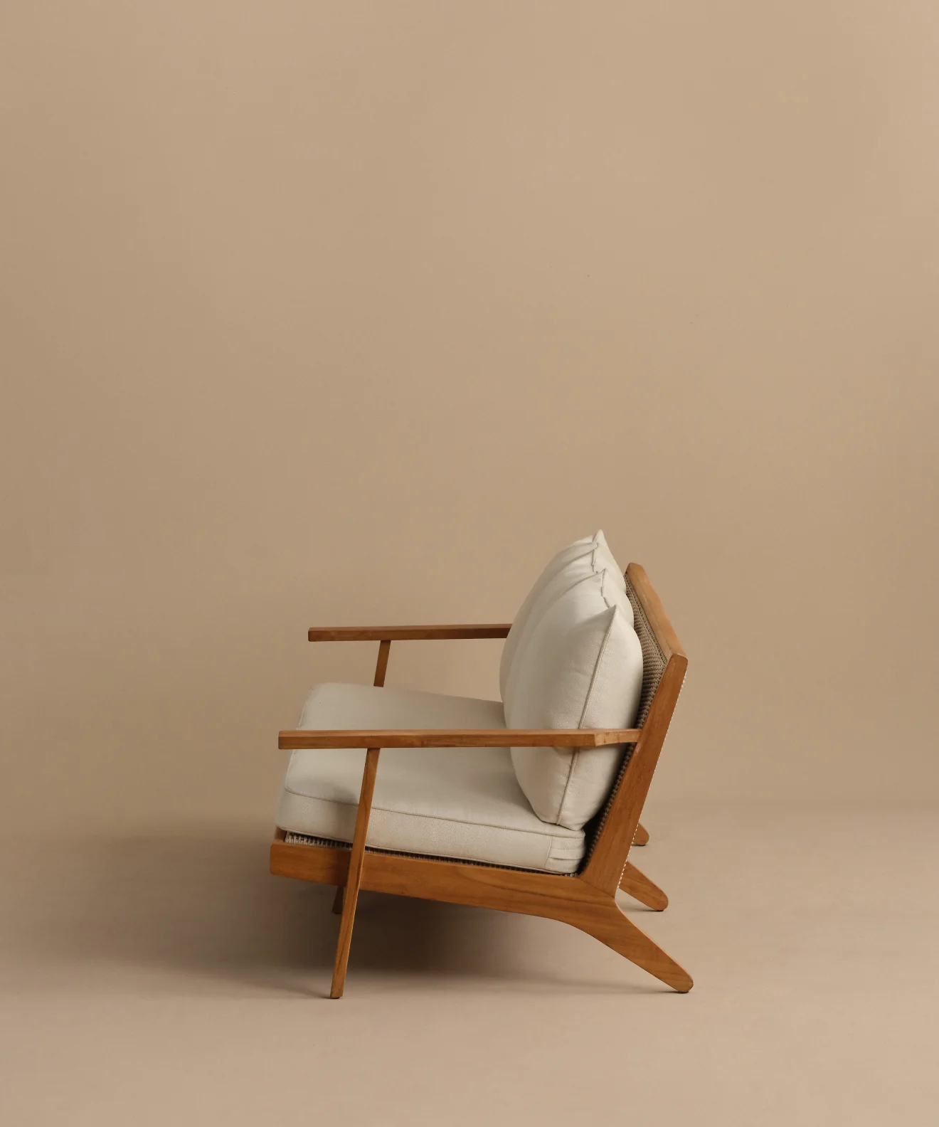 Outdoor Vista Sofa - Image 8