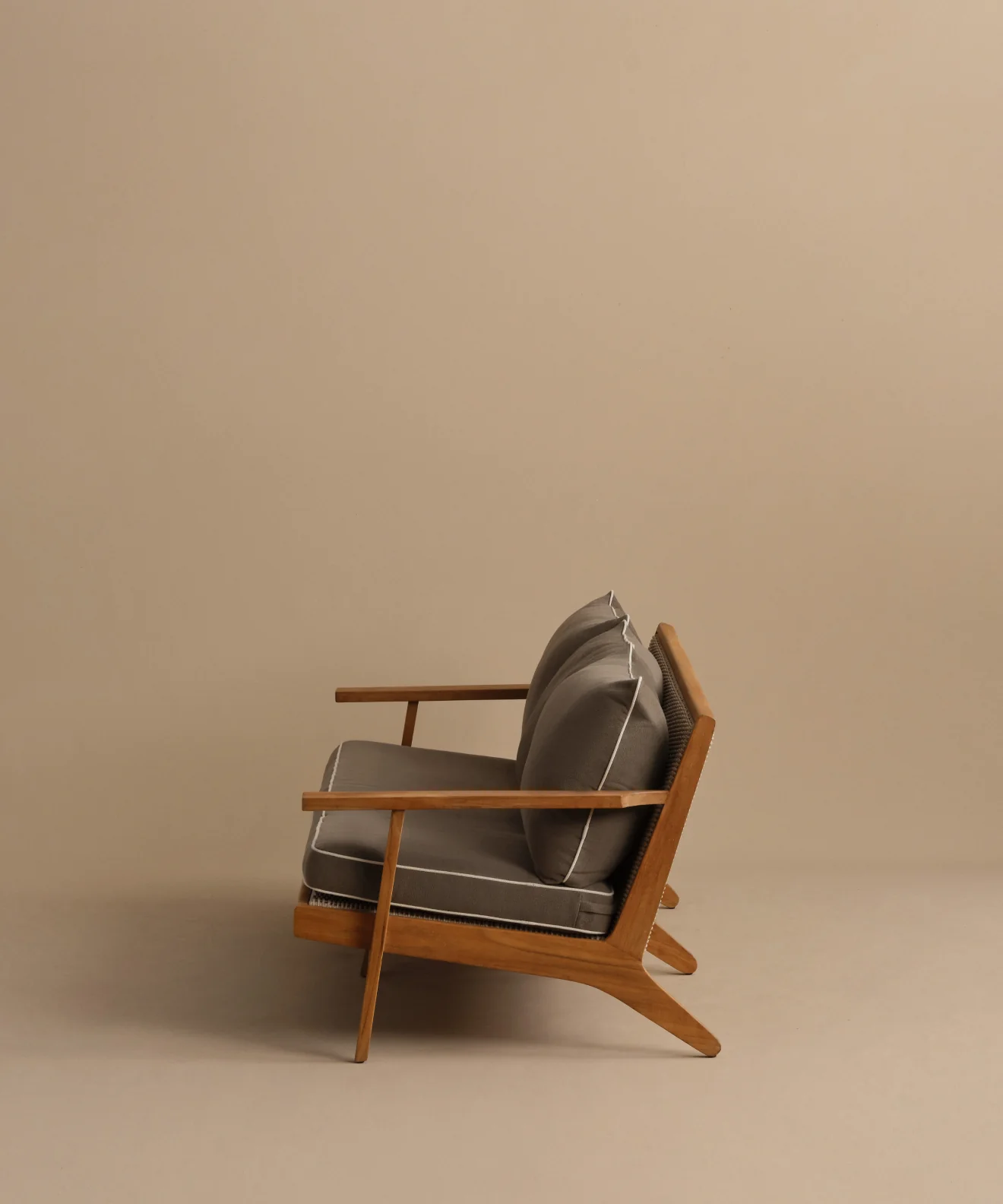 Outdoor Vista Sofa - Image 7