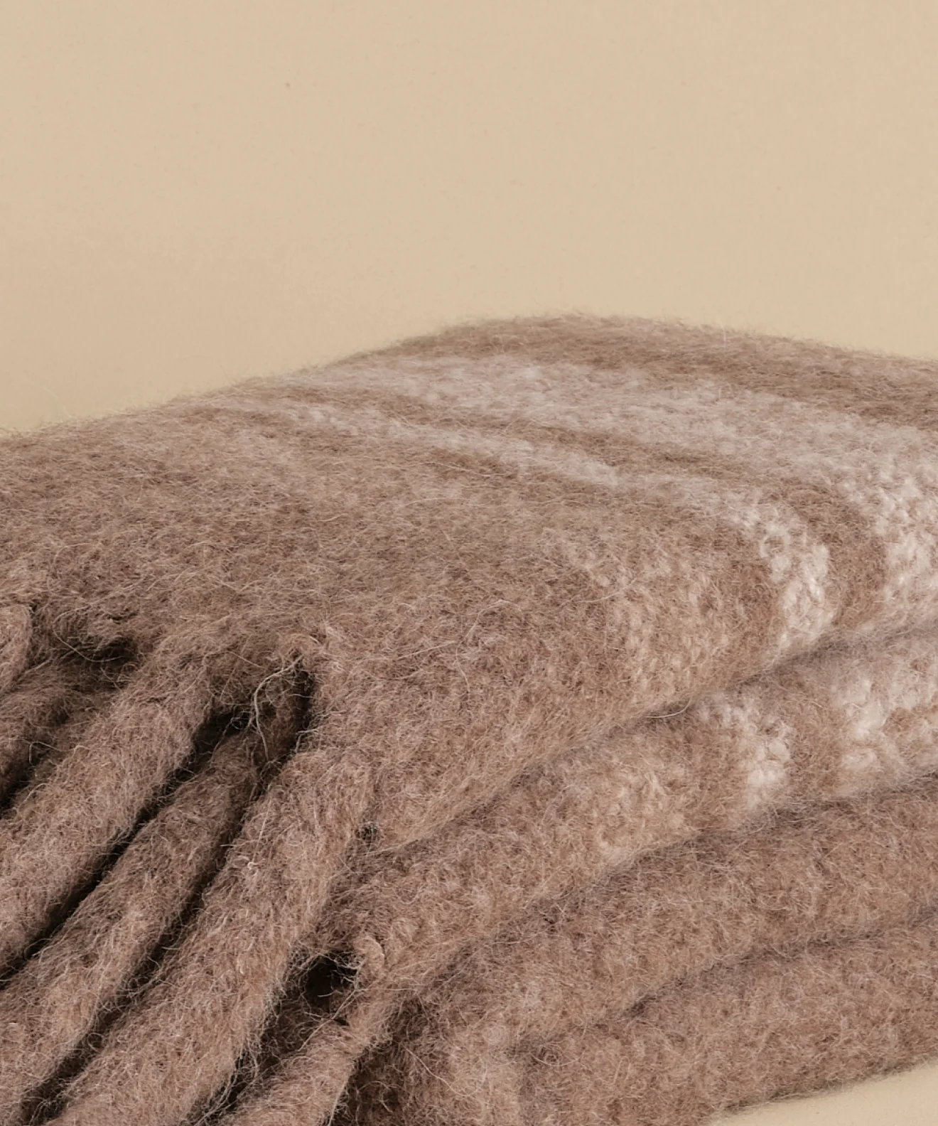 Sheridan Throw - Image 4