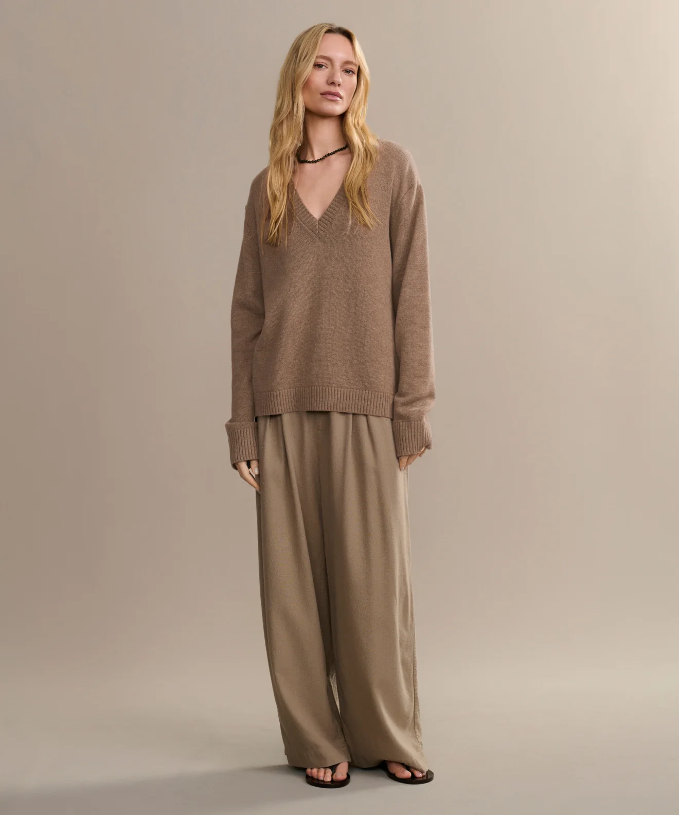 Simone V-Neck - Image 5