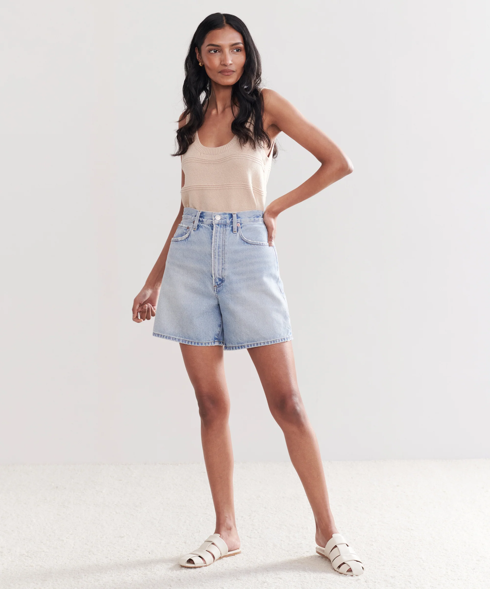 Stella Short - Image 2