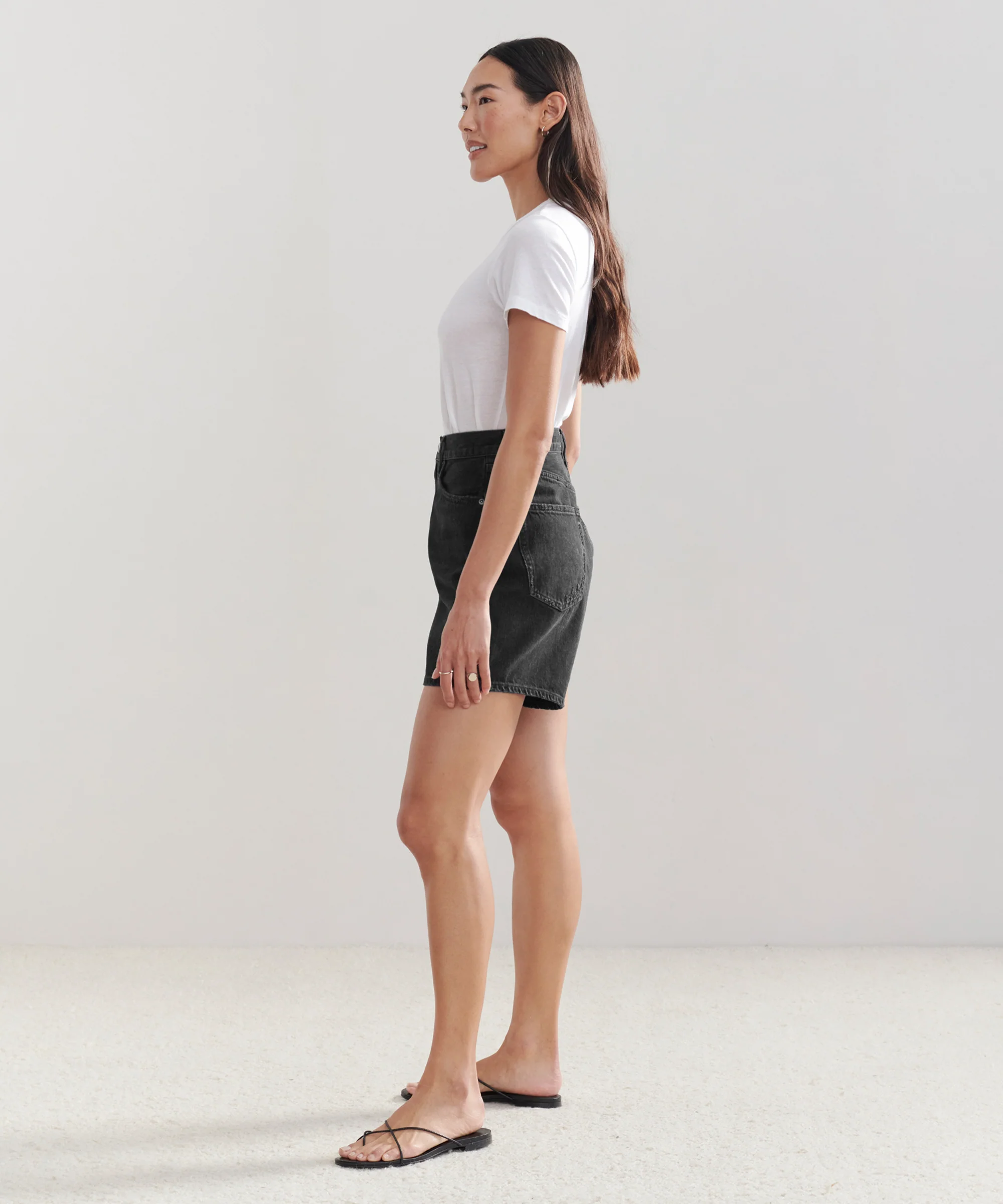 Stella Short - Image 3