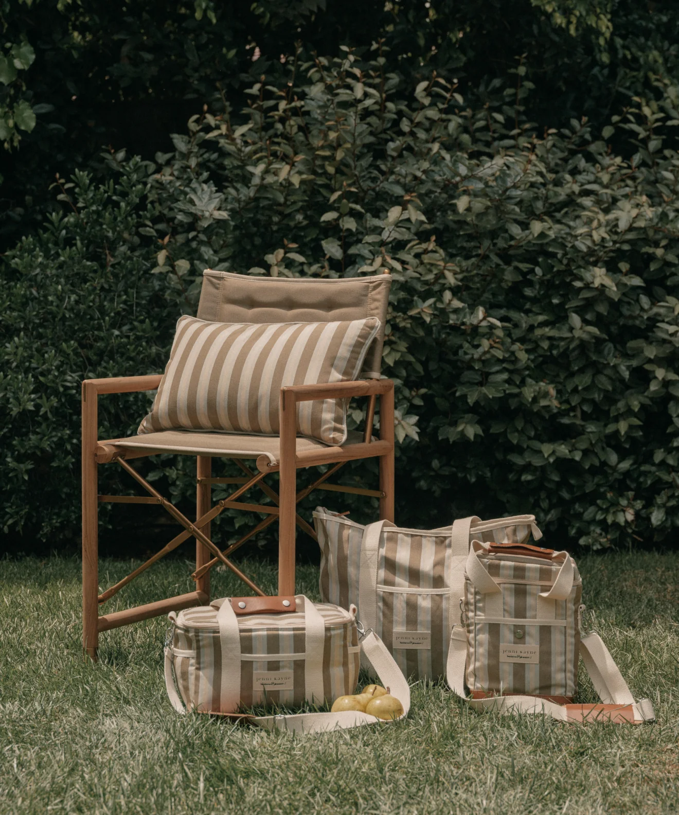The Beach Bag - Image 2