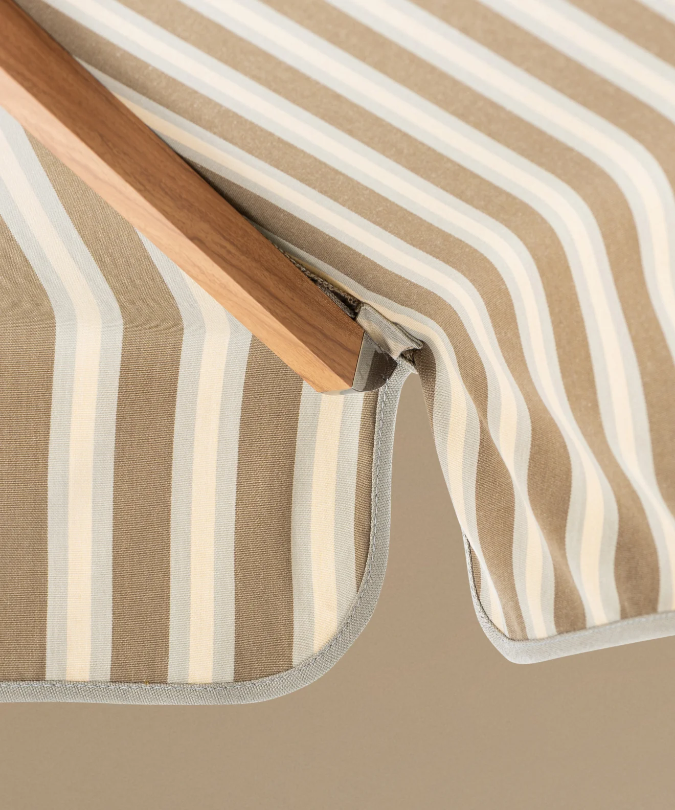 The Resort Market Umbrella - Image 2