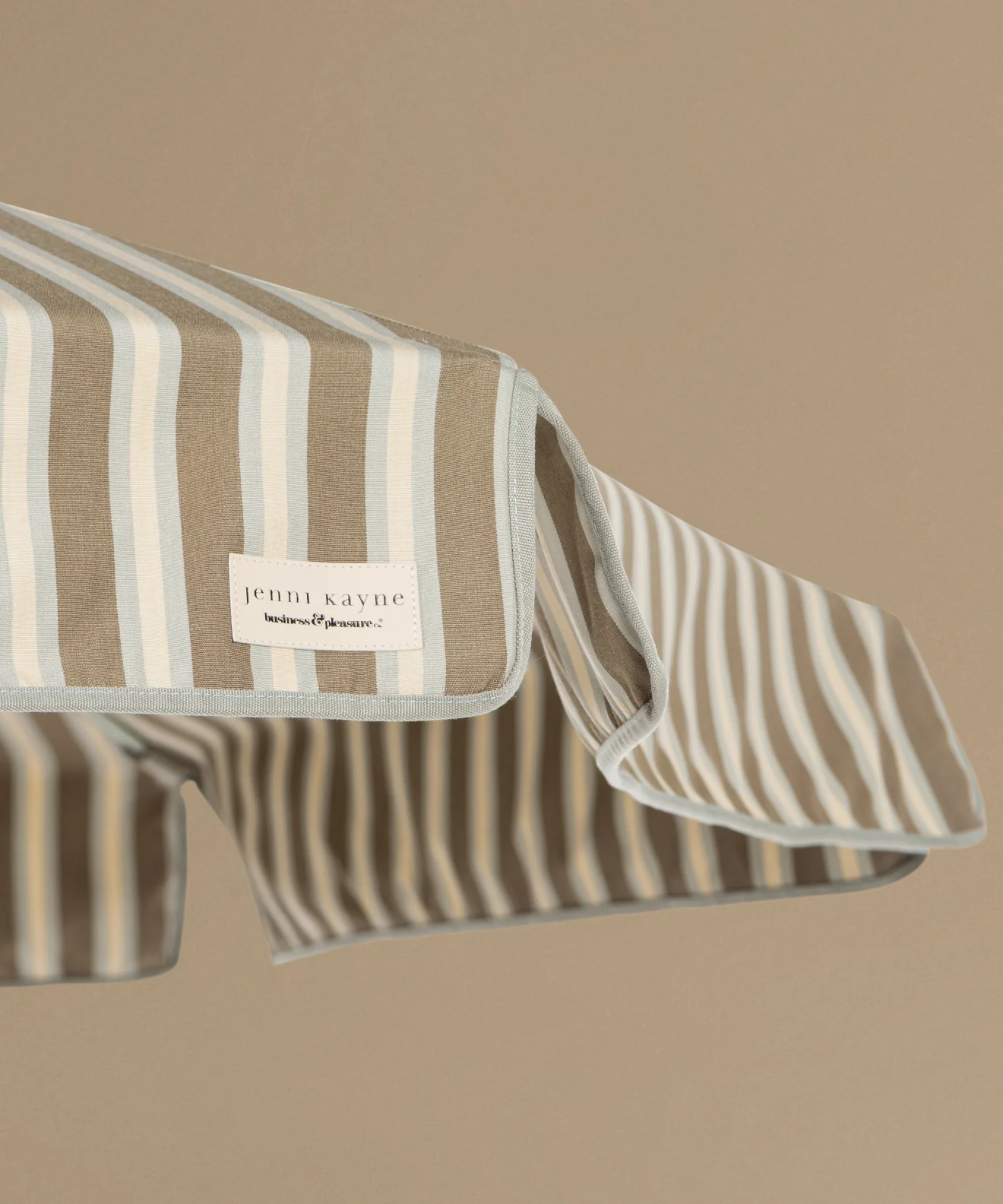 The Resort Market Umbrella - Image 4