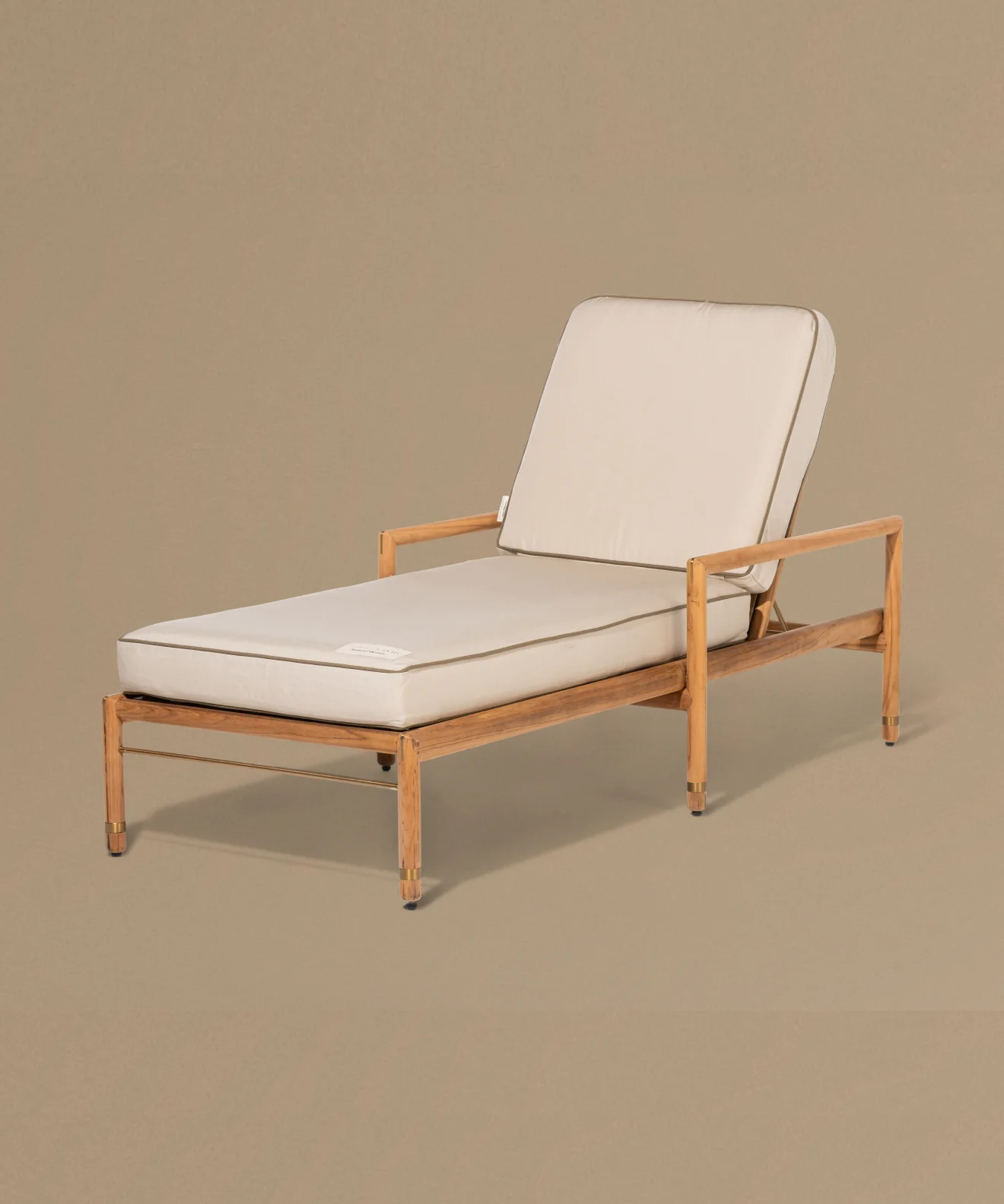 The WES Sun Lounger - Image 2
