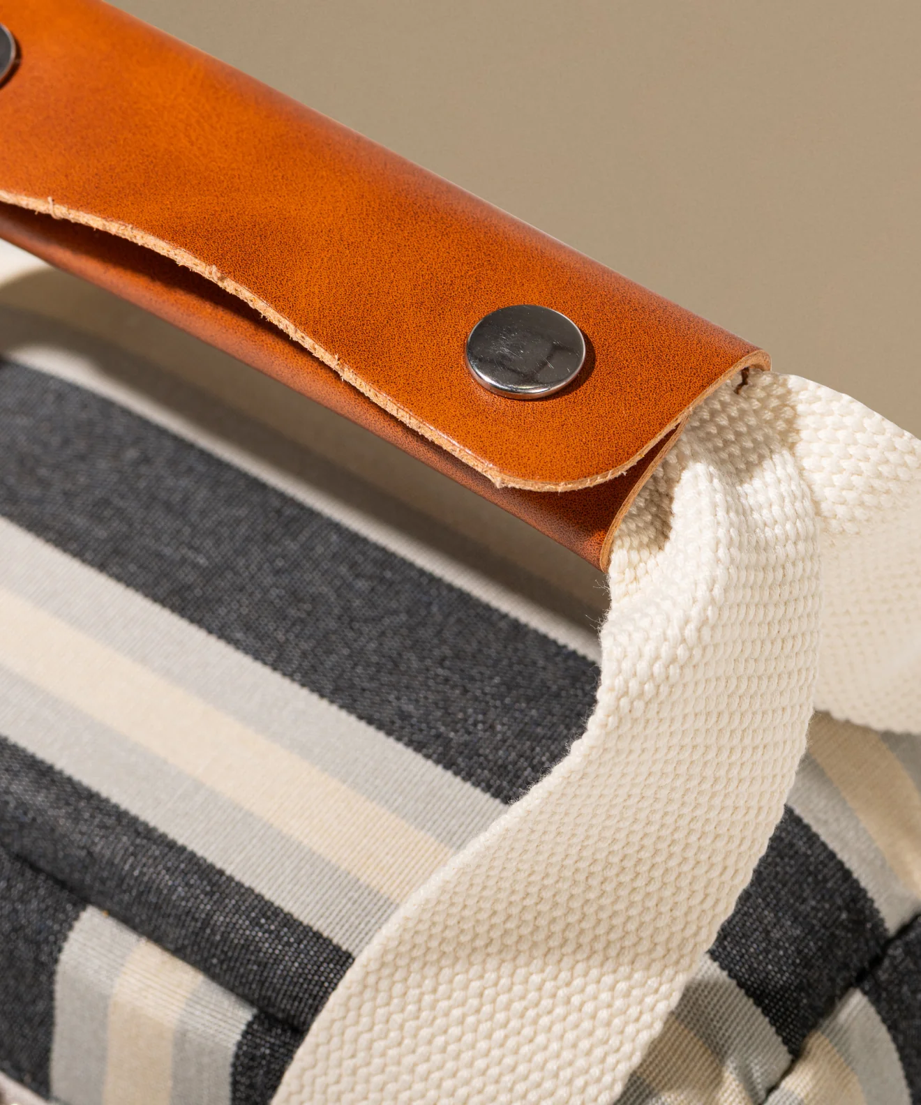 The Wine Cooler Tote Bag - Image 4