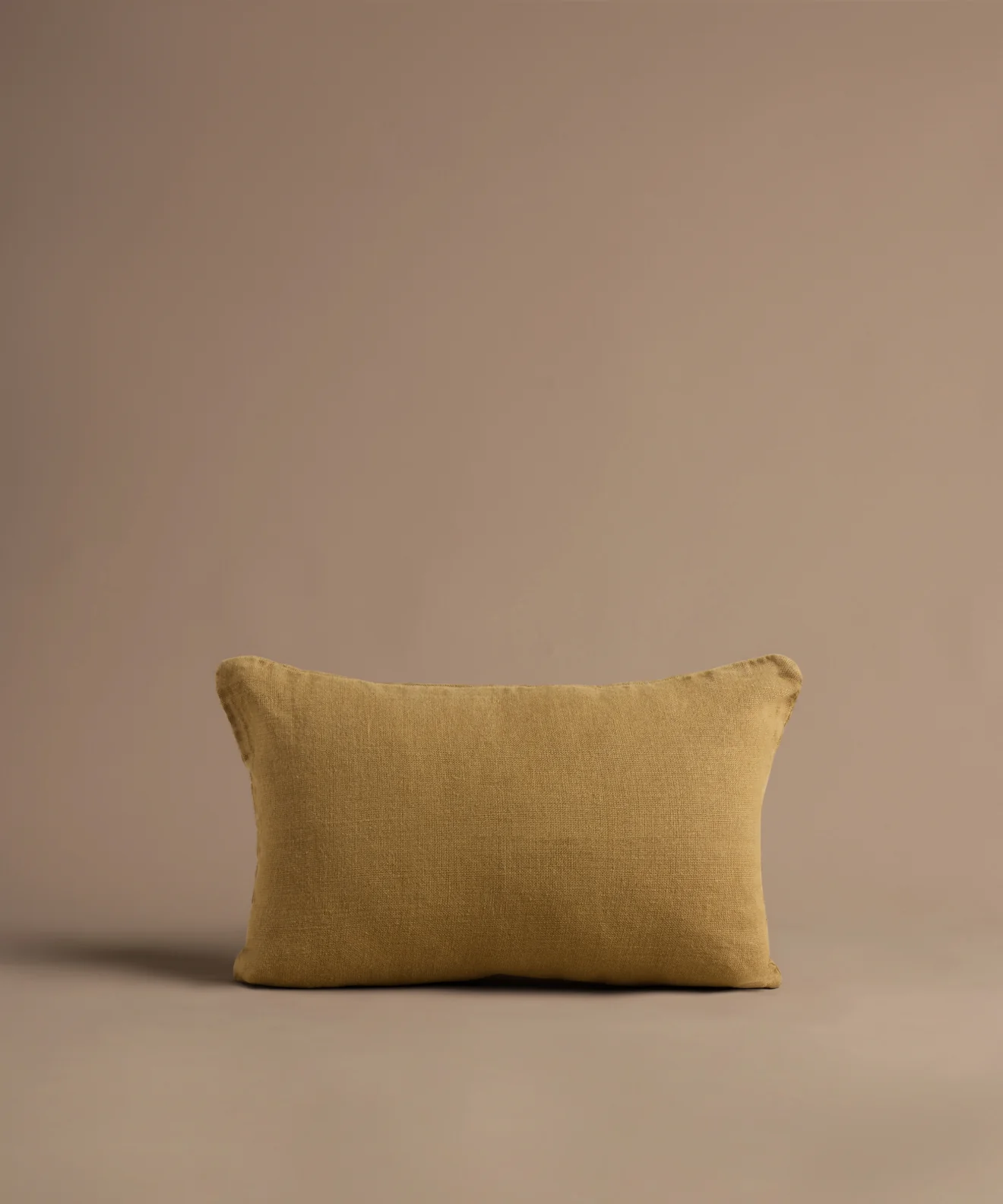 Vale Lumbar Pillow