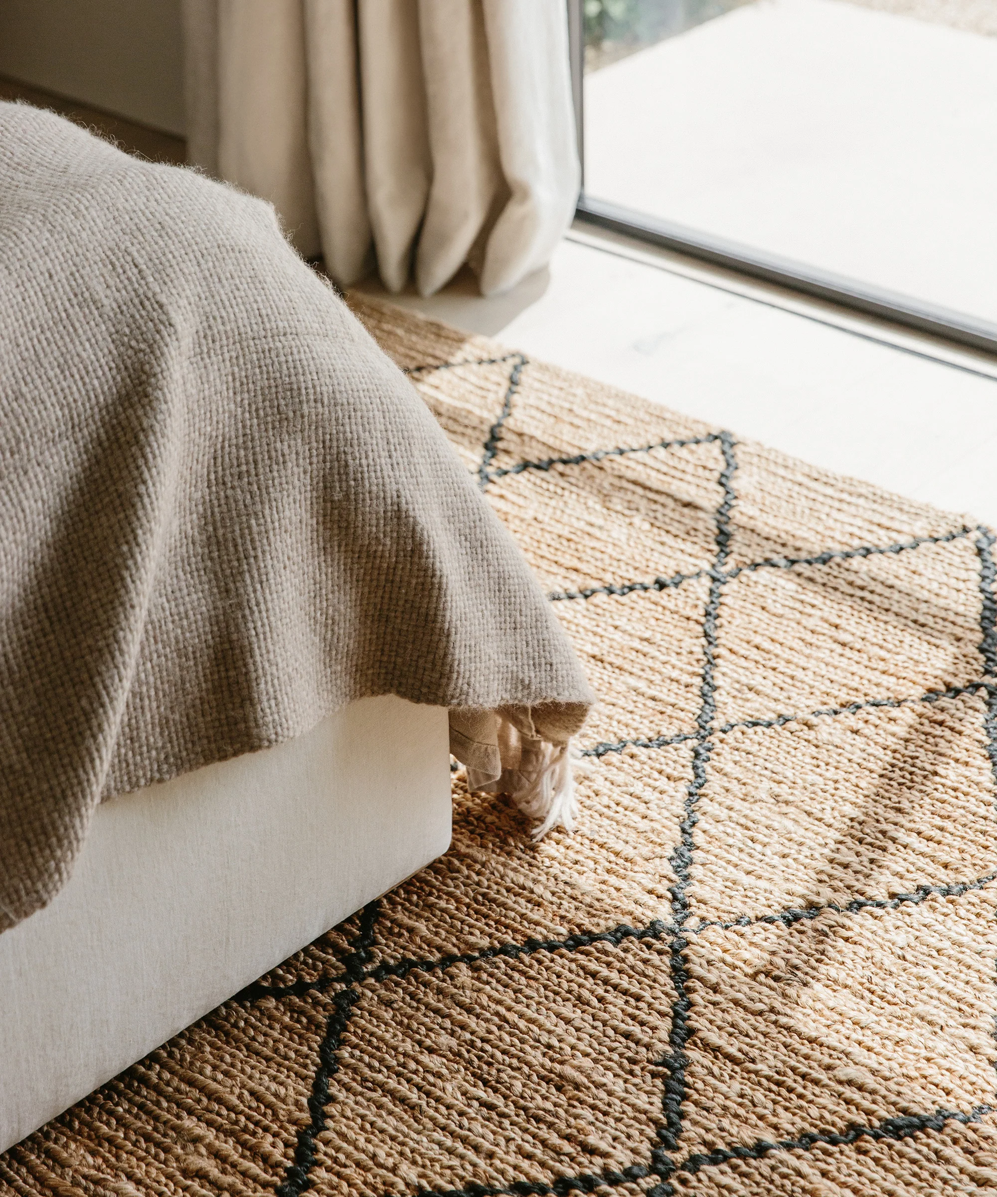 Wilder Diamond Jute Rug - Image 3